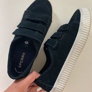 Sperry Velcro crest loop sneaker